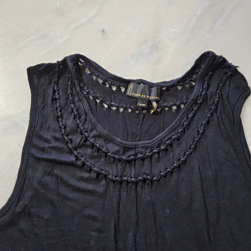 Jeans by Buffalo Black Sleeveless Tank Top XL Crochet Trim Casual